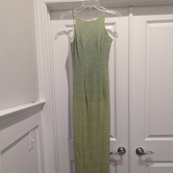 Dave &‎ Johnny Jeweled/Backless Formal Dress with Jeweled sequins Size 3-4 - Picture 1 of 6